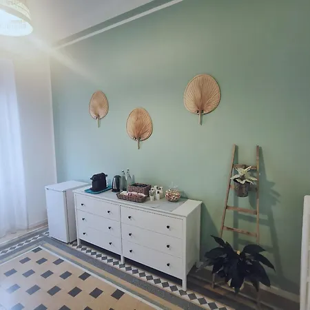 Maison d'hôtes Azzurra Ridi Che Ti Passa Alassio