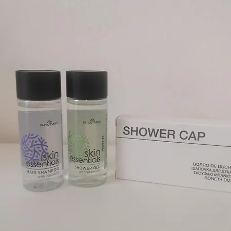 Azzurra Ridi Che Ti Passa 4* Alassio