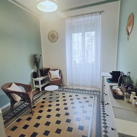 Azzurra Ridi Che Ti Passa 4*